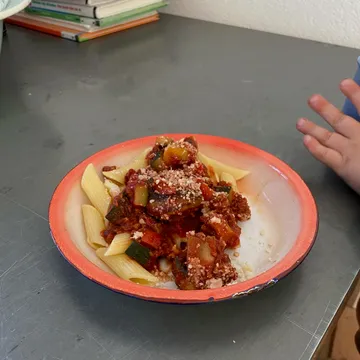 Picture of Penne with a kind of Ragu