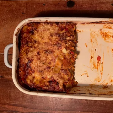 Picture of Macaroni Cauliflower Cheese.